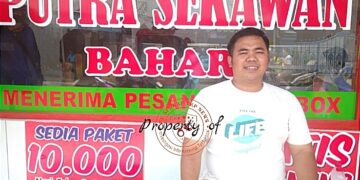“Makan Gratis di Warteg Putra Sekawan Bahari yang berada di Jalan Dewi Sartika Kota Bekasi.”